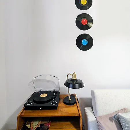 Vintage Apartment