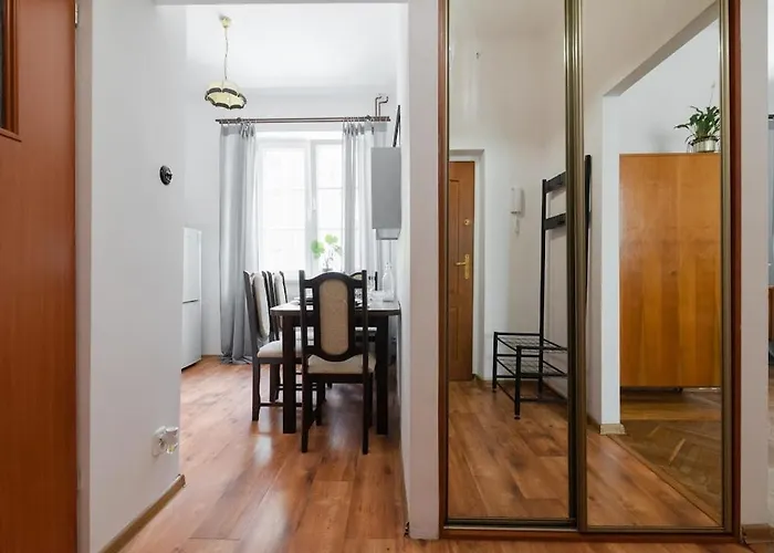 Vintage Parter Apartament *