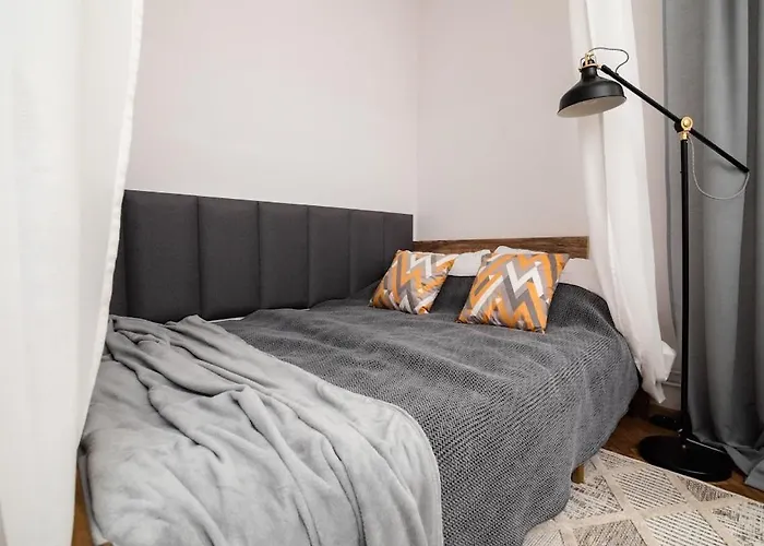 Vintage Parter Apartament *